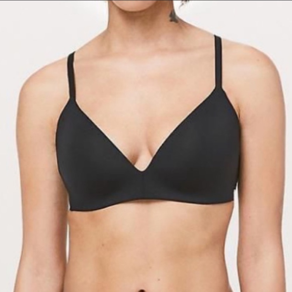 Lululemon Take Shape Bra Black 36C